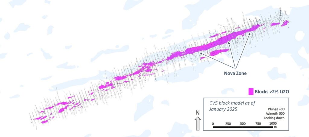 FIGURE 4 : Zone à haute teneur Nova à CV5 (blocs à >2,0 % Li2O)